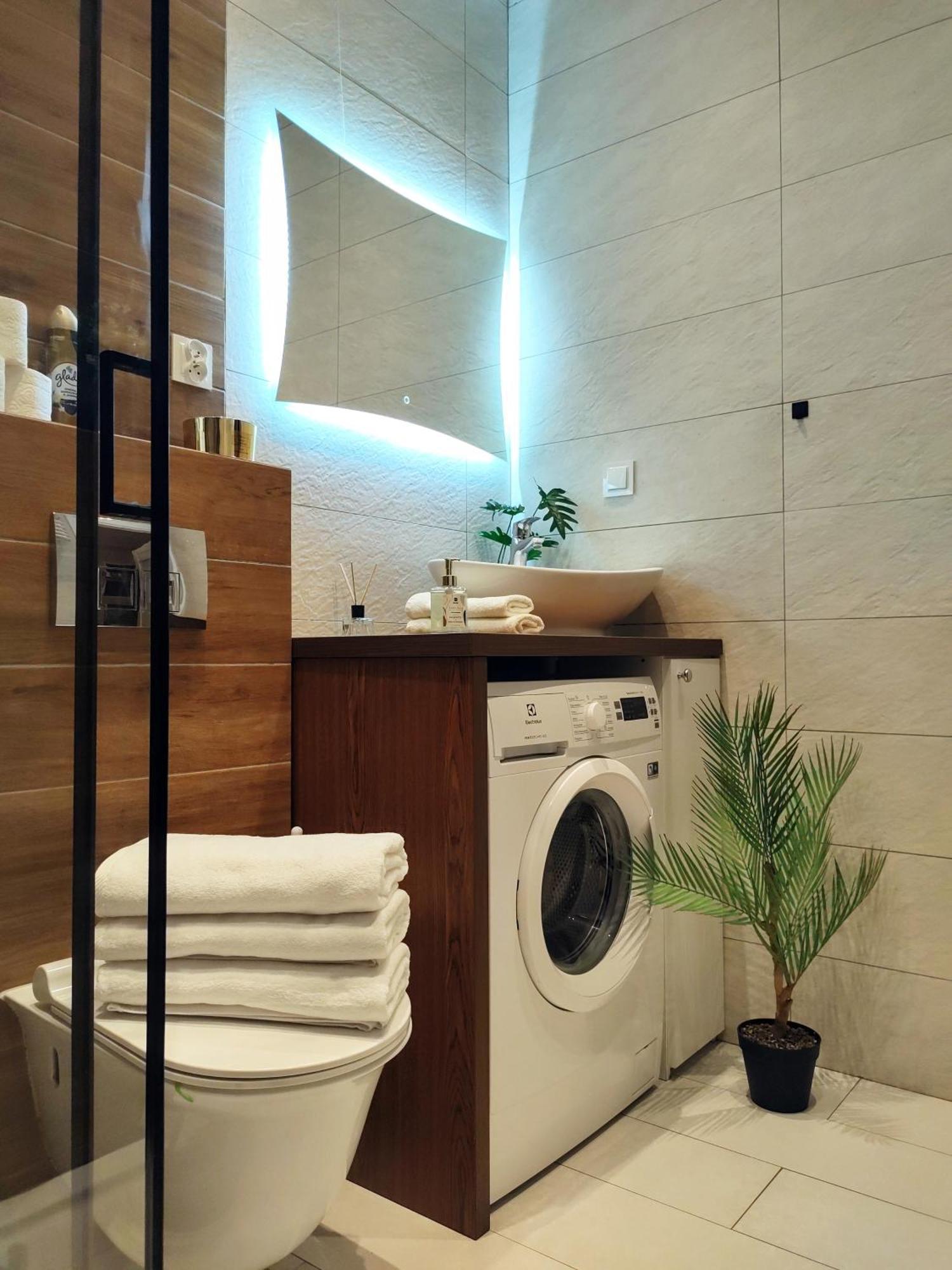 Day & Night By Cooee Apartments Varşovia Exterior foto